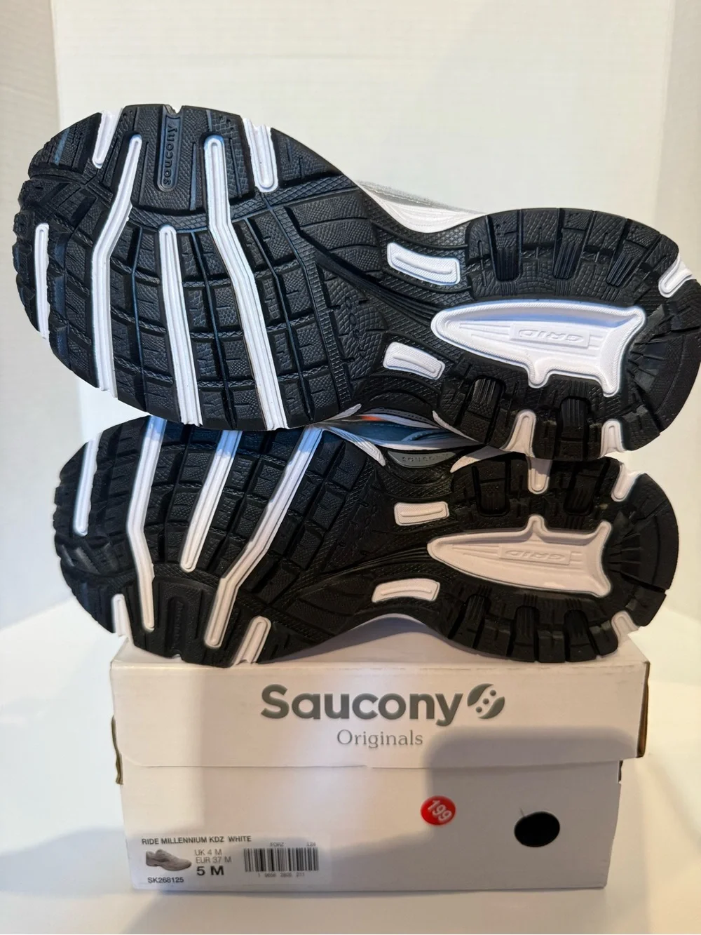 Saucony White Silver Men's/Kids Running Sneakers